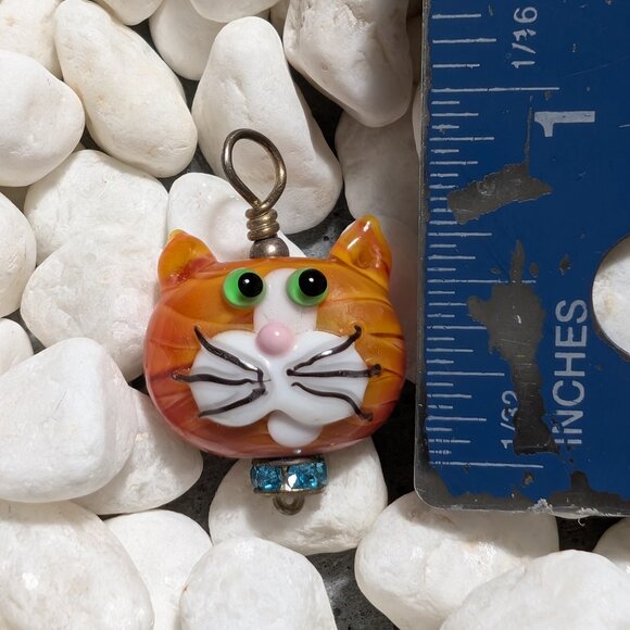 Vintage 90s Handmade Glass Lampwork Bead - Murano Glass - Tabby Cat - Picture 3 of 4